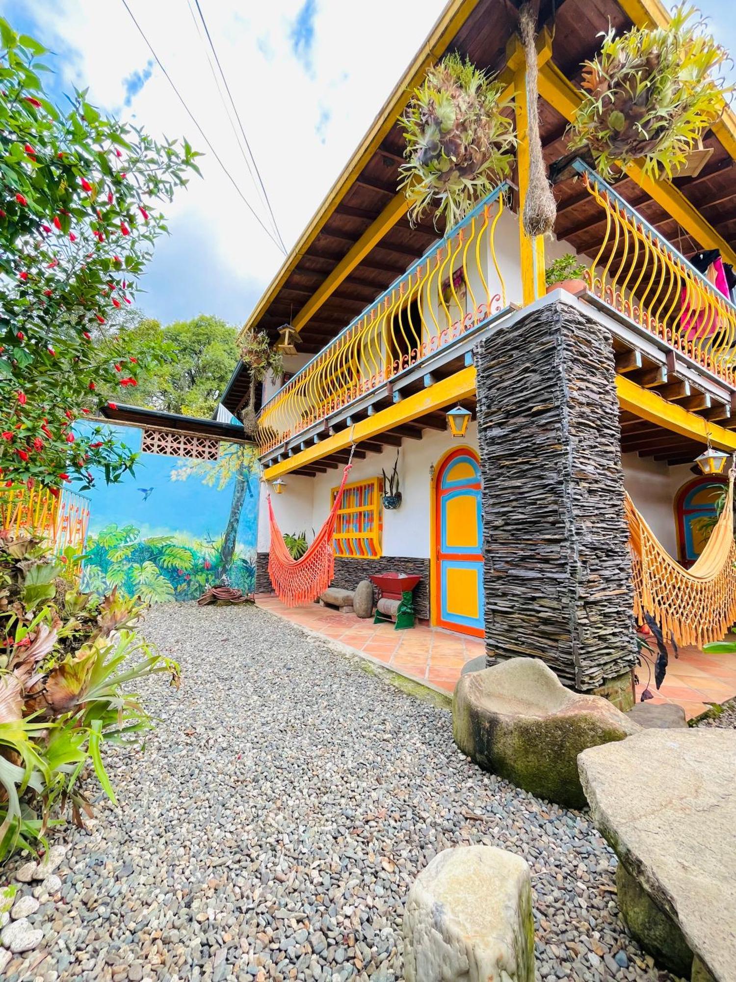 Casa De Las Rocas Hostel Jardin Luaran gambar