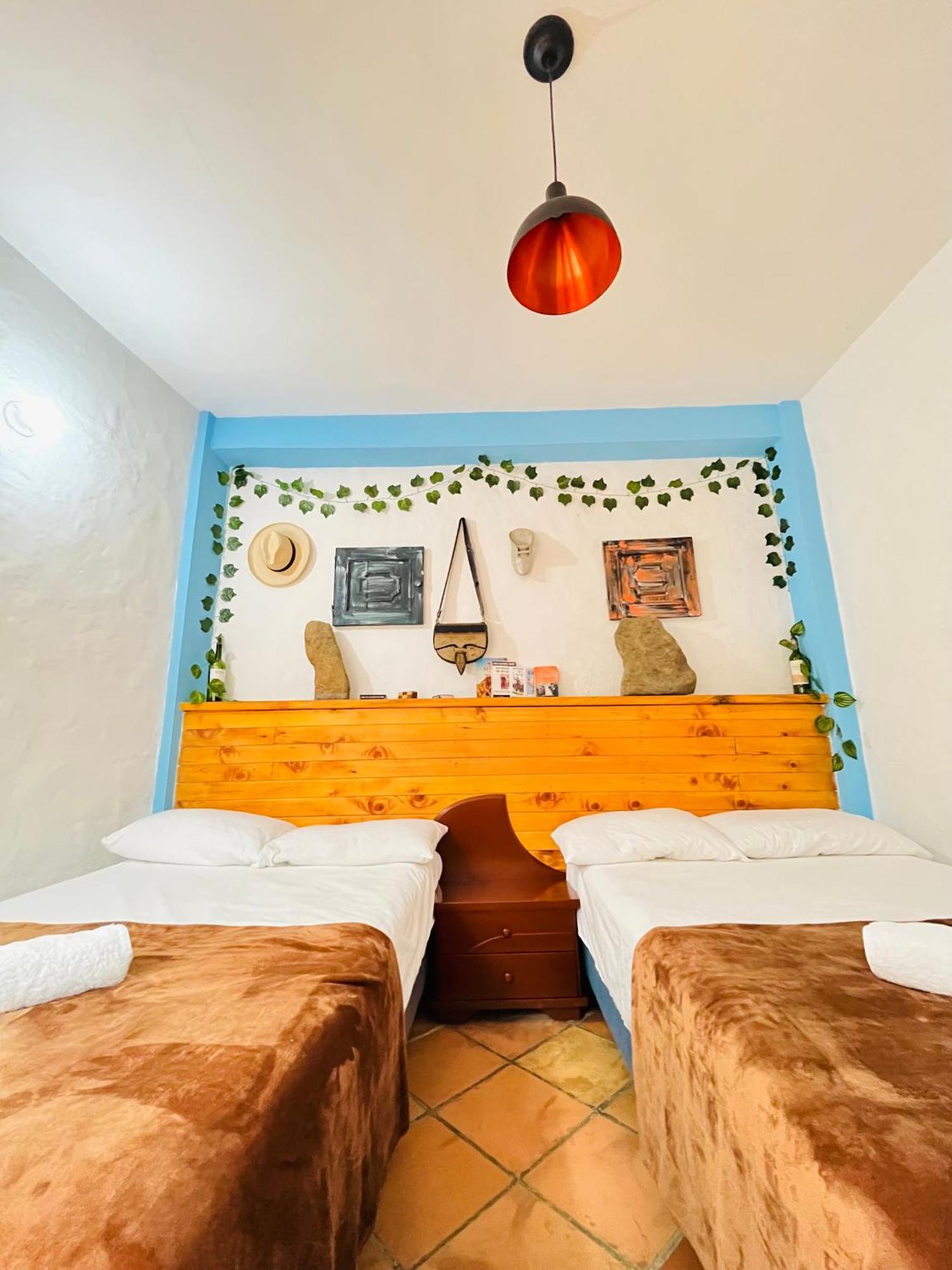Casa De Las Rocas Hostel Jardin Luaran gambar