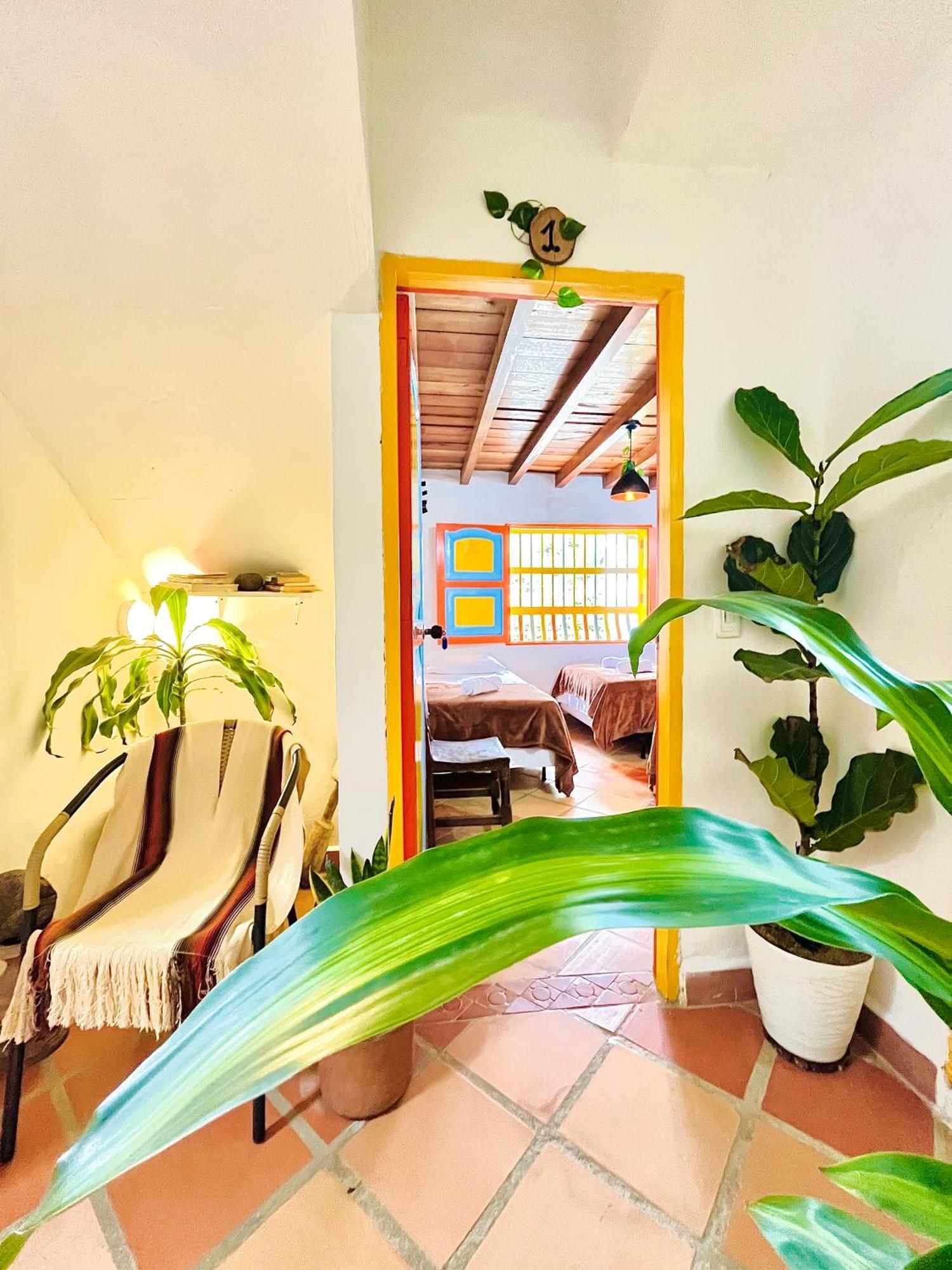 Casa De Las Rocas Hostel Jardin Luaran gambar