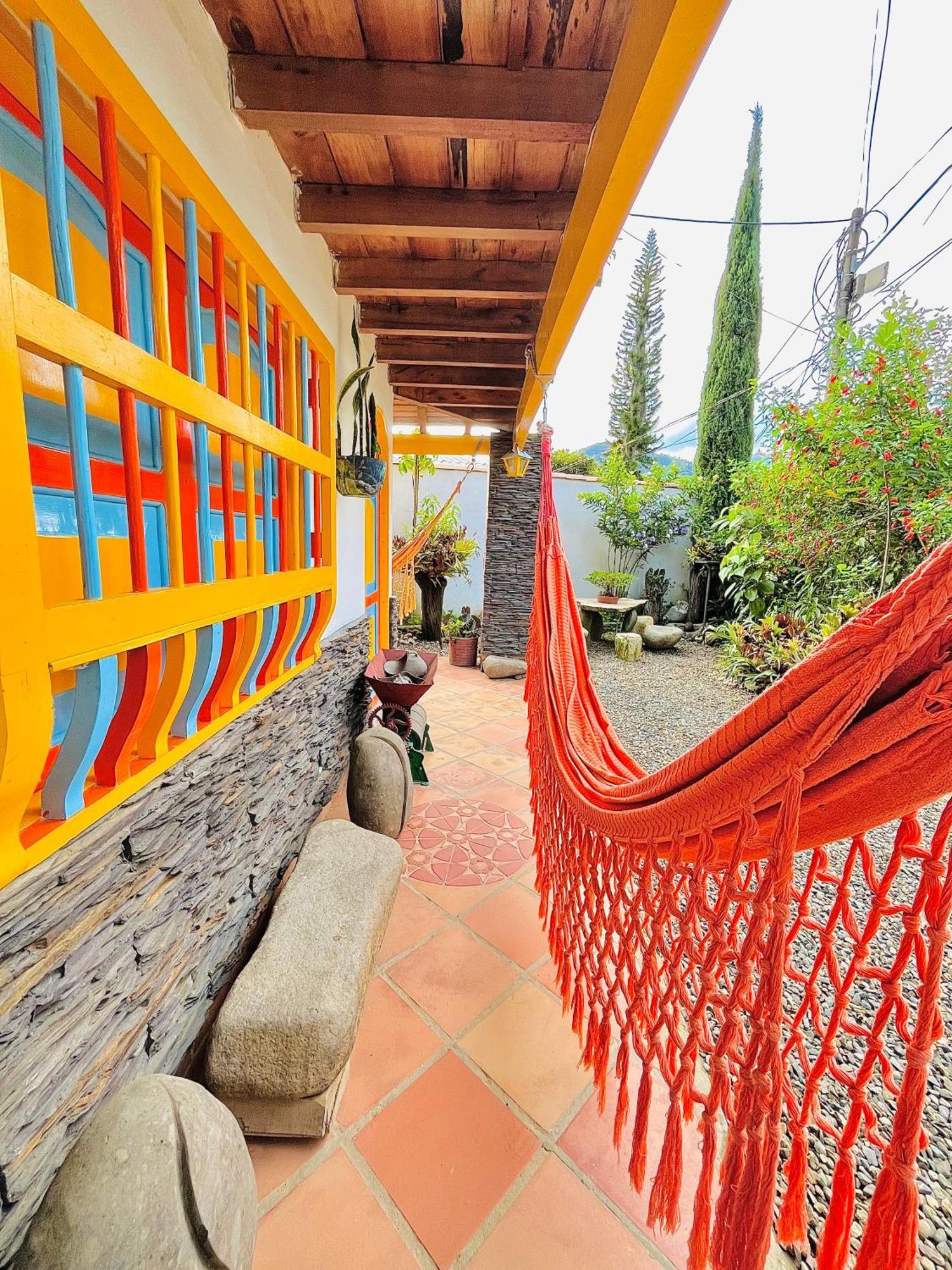 Casa De Las Rocas Hostel Jardin Luaran gambar